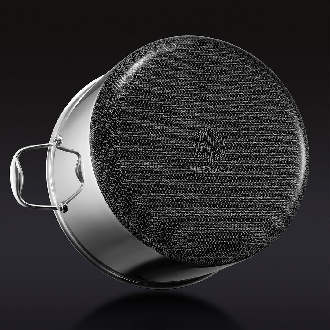 Hybrid Stock Pot with Lid, 12-Qt